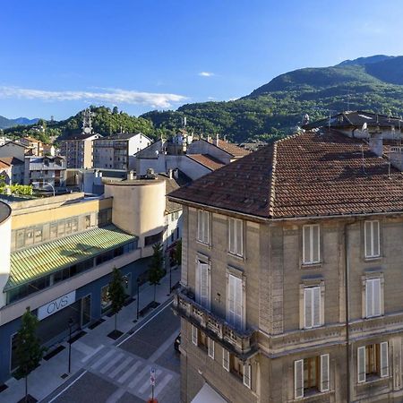ドモドッソラPanoramic Penthouse In The Historical Centerアパートメント エクステリア 写真