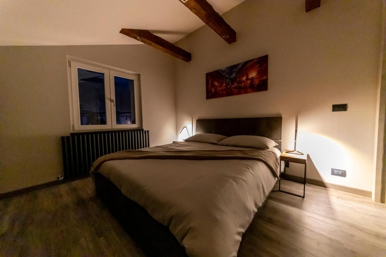 ドモドッソラPanoramic Penthouse In The Historical Centerアパートメント エクステリア 写真